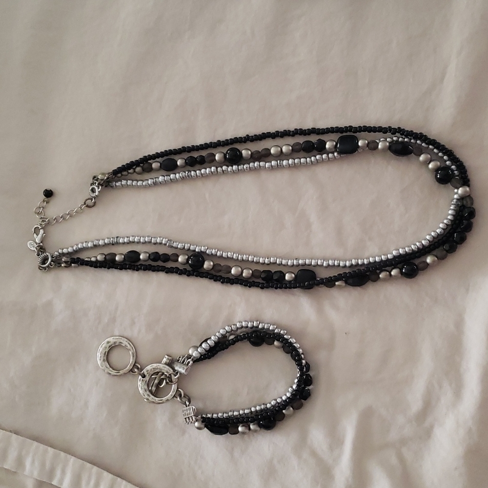 Premier Designs 9 pieces lot jewelry